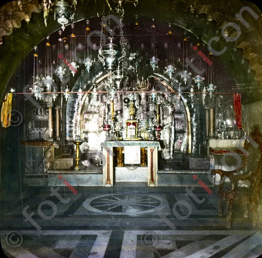 Altar in der Grabeskirche | Altar in the Church of the Holy Sepulchre (foticon-simon-129-031.jpg)